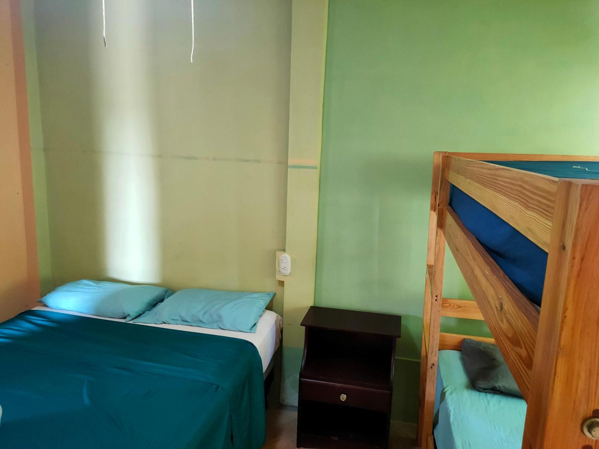 Guesthouse Island Escape South End Rum bild